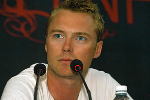 ronan-keating-press-cambodia.jpg