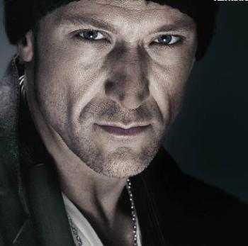 И нещо родно - Деян Донков