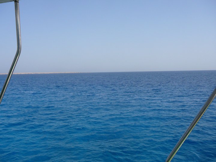 Червено море 2