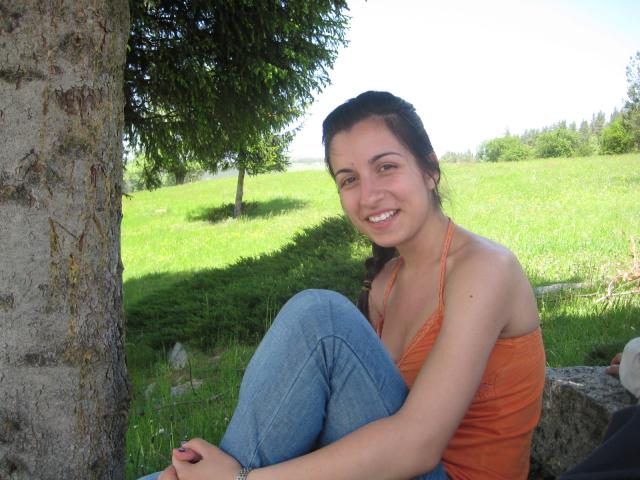 Леко подпухнала след неколкодневен запой покрай баловете